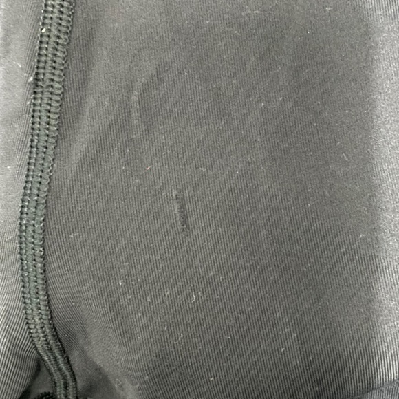 Lululemon Speed Up Tight *Full-On Luxtreme 28" - Picture 4 of 4